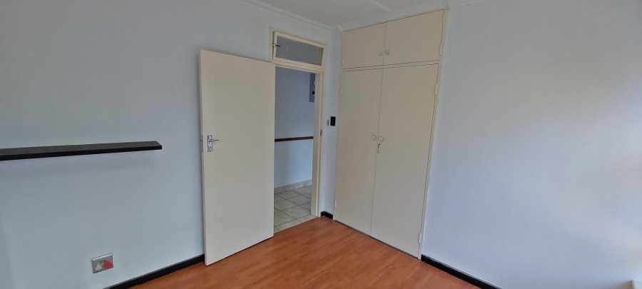 4 Bedroom Property for Sale in Verwoerdpark Gauteng