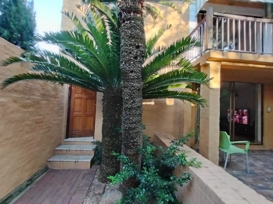 To Let 1 Bedroom Property for Rent in River Club Gauteng