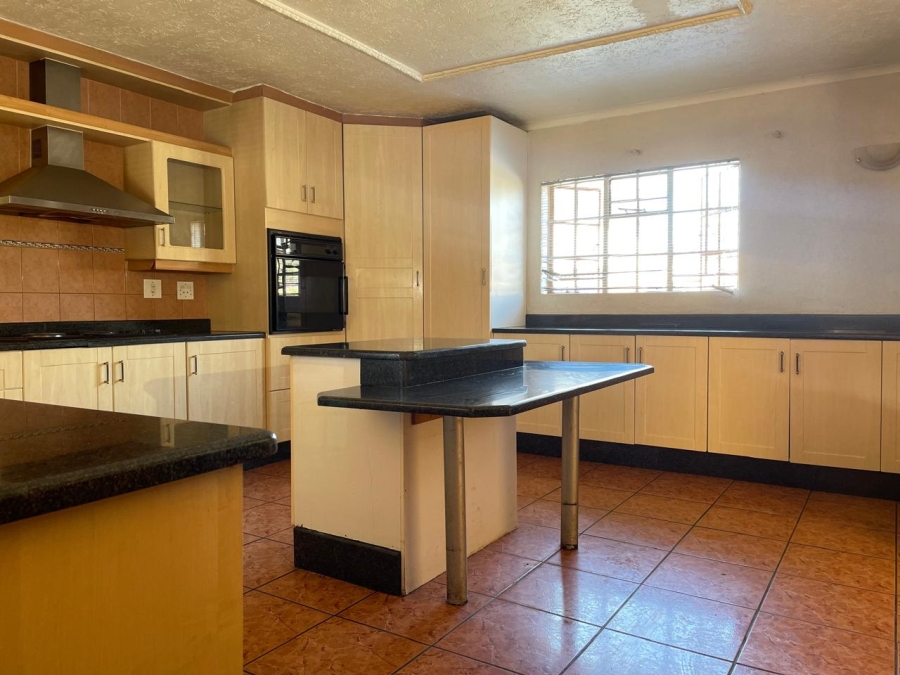 2 Bedroom Property for Sale in Bakerton Gauteng