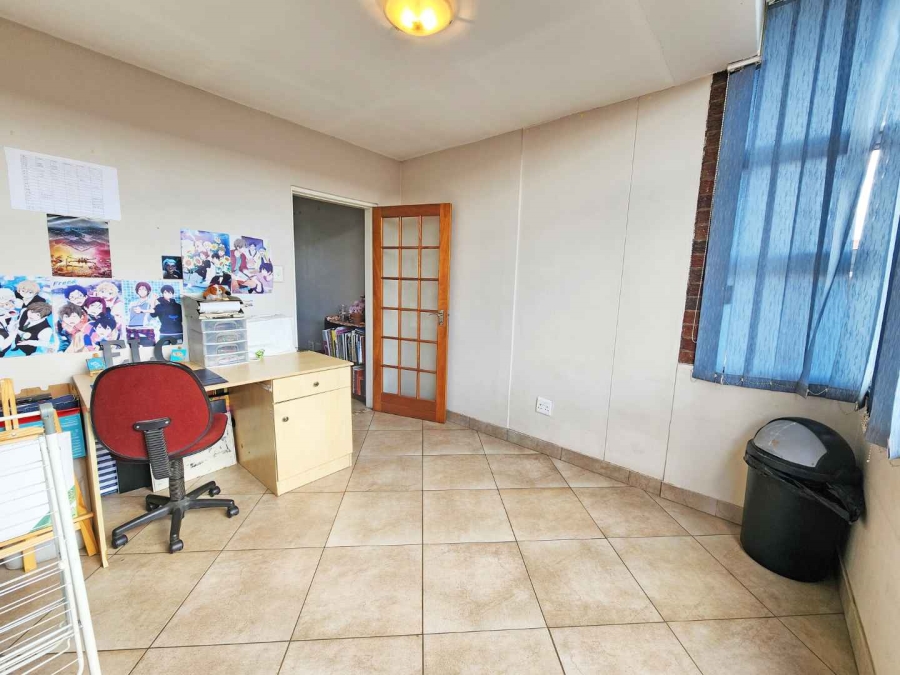 2 Bedroom Property for Sale in Denlee Gauteng