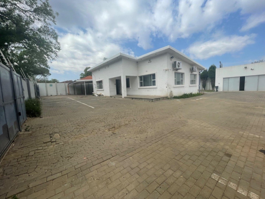 To Let 10 Bedroom Property for Rent in Edenvale Gauteng