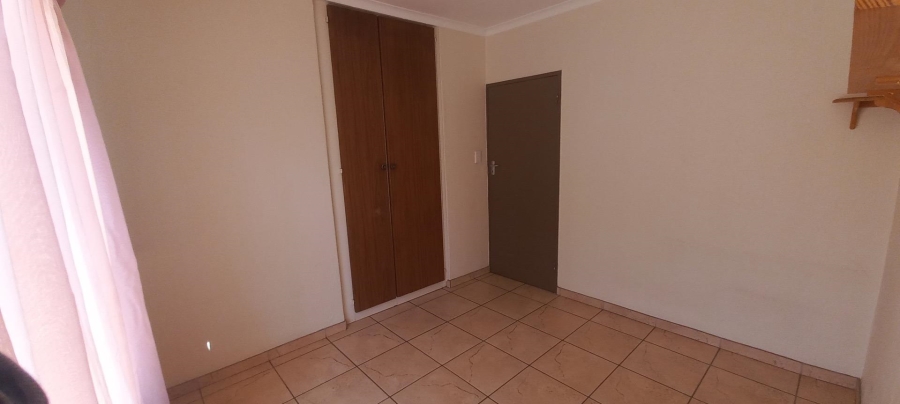 To Let 3 Bedroom Property for Rent in Pierre Van Ryneveld Gauteng