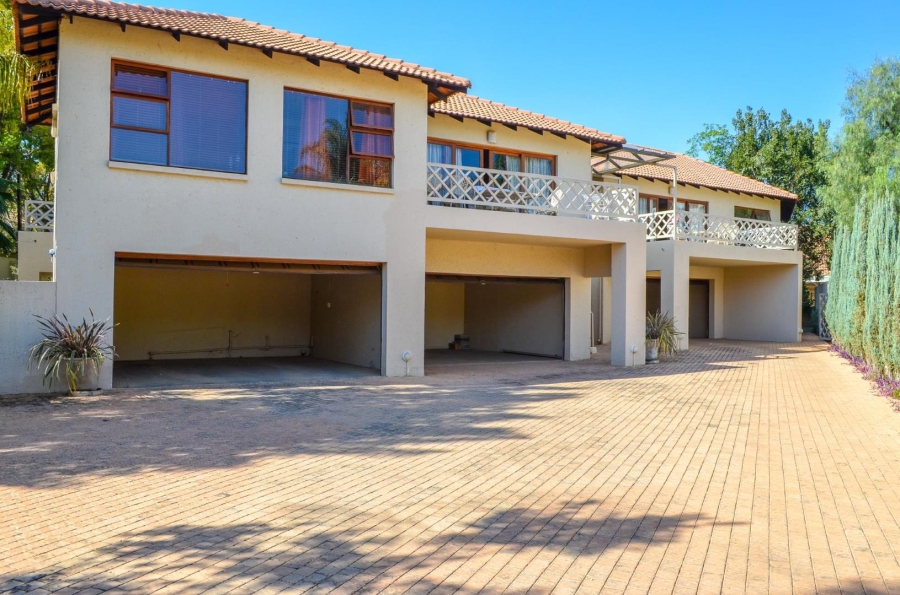 To Let 1 Bedroom Property for Rent in Silver Lakes Gauteng