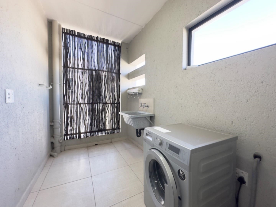 To Let 3 Bedroom Property for Rent in Kyalami Gauteng