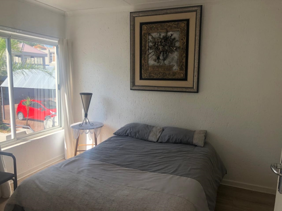 1 Bedroom Property for Sale in Wierda Valley Gauteng