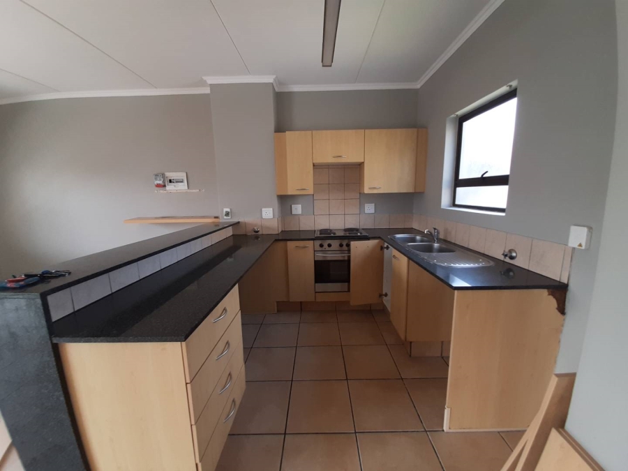 To Let 2 Bedroom Property for Rent in Sunninghill Gauteng