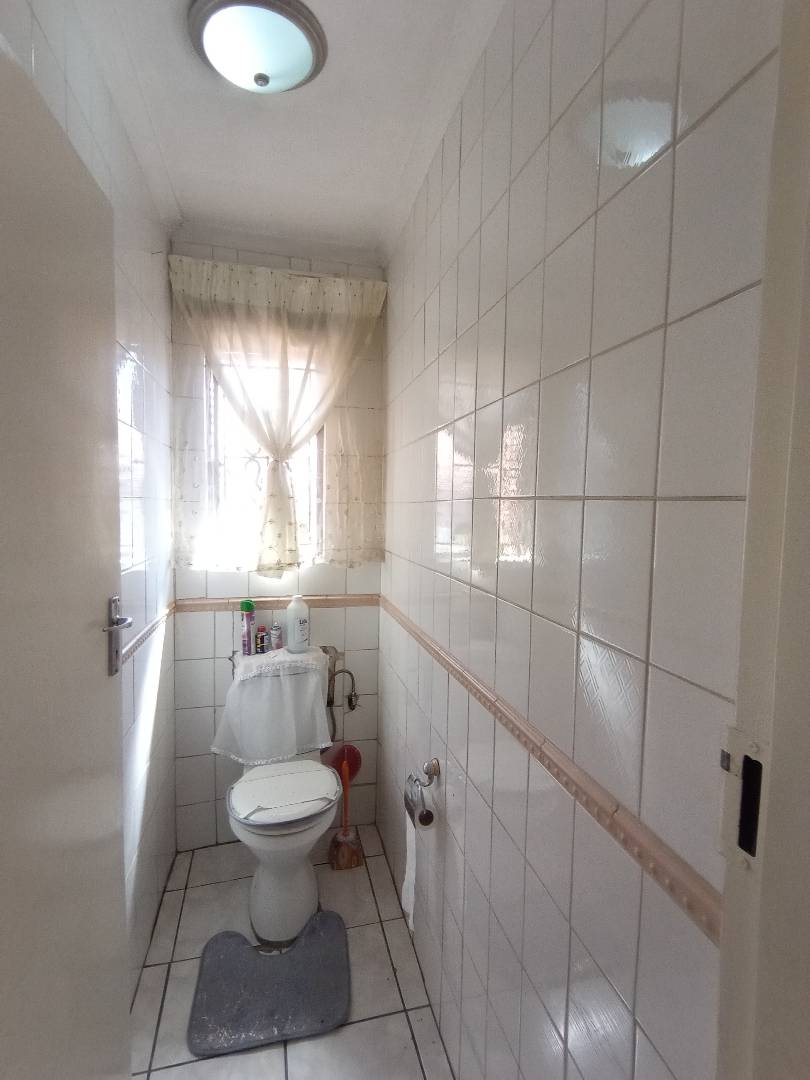 2 Bedroom Property for Sale in Klipfontein View Gauteng