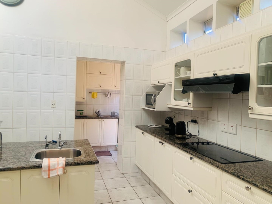 To Let 4 Bedroom Property for Rent in Kensington Gauteng