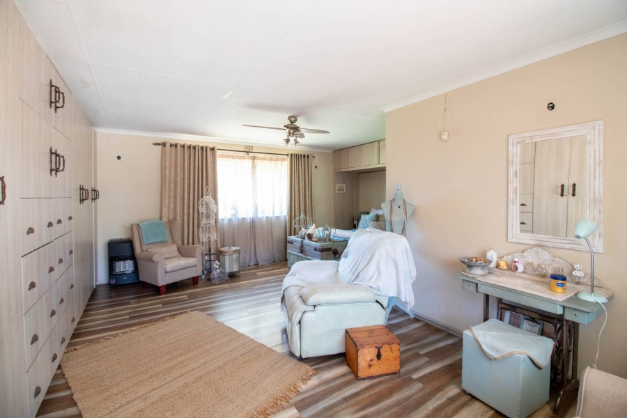 3 Bedroom Property for Sale in Beyerspark Gauteng