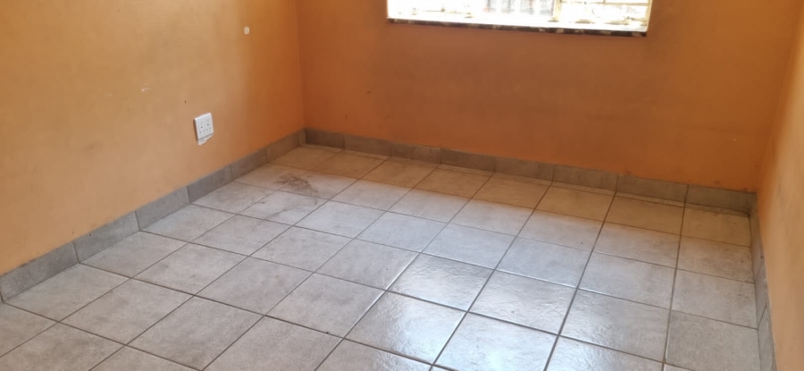 10 Bedroom Property for Sale in Rosettenville Gauteng
