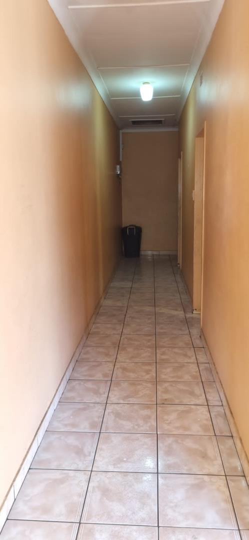 10 Bedroom Property for Sale in Rosettenville Gauteng