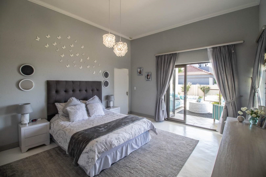 3 Bedroom Property for Sale in La Como Lifestyle Estate Gauteng