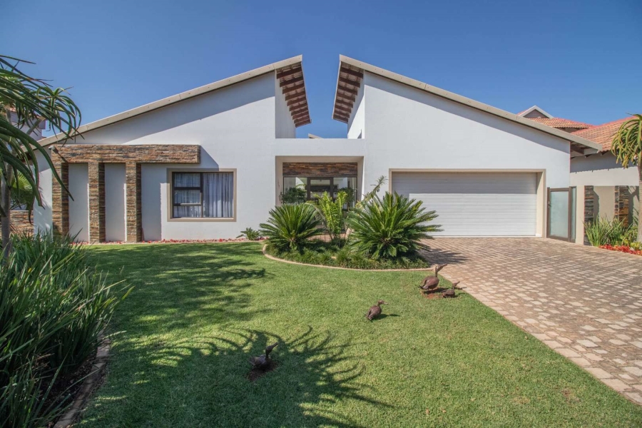 3 Bedroom Property for Sale in La Como Lifestyle Estate Gauteng