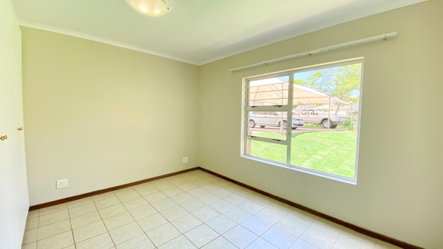 2 Bedroom Property for Sale in Tijger Valley Gauteng