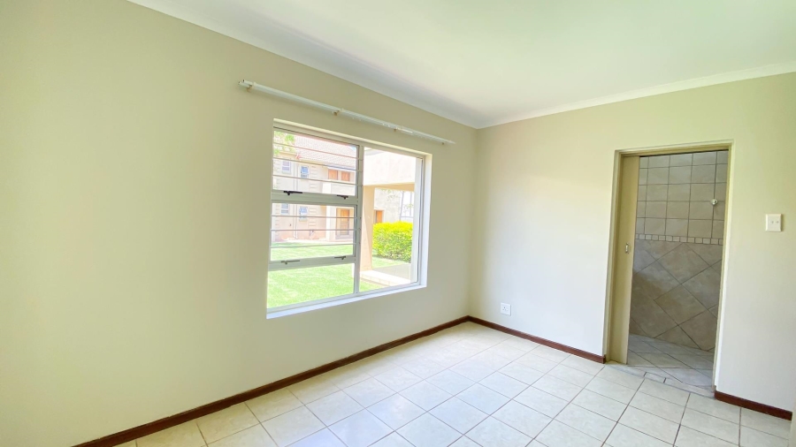 2 Bedroom Property for Sale in Tijger Valley Gauteng