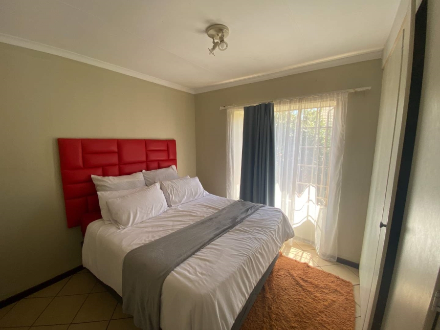 2 Bedroom Property for Sale in Wonderpark Estate Gauteng