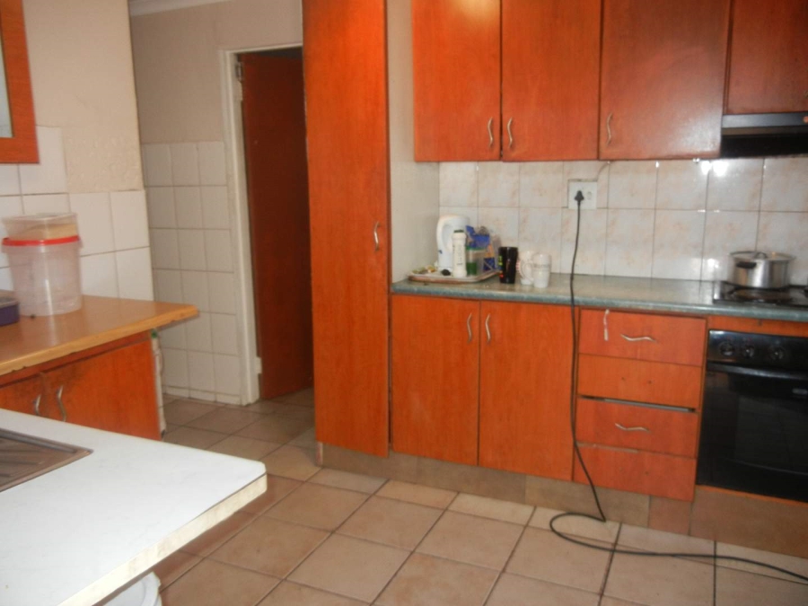 4 Bedroom Property for Sale in Lenasia South Gauteng