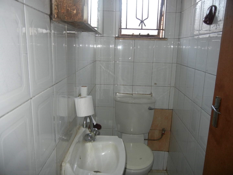 4 Bedroom Property for Sale in Lenasia South Gauteng