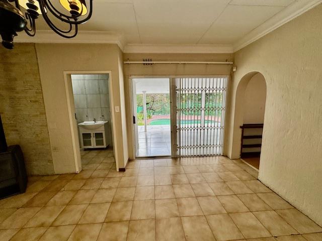 3 Bedroom Property for Sale in Morningside Manor Gauteng