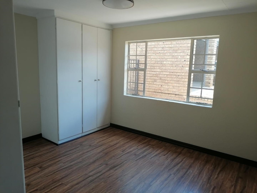 3 Bedroom Property for Sale in Halfway Gardens Gauteng