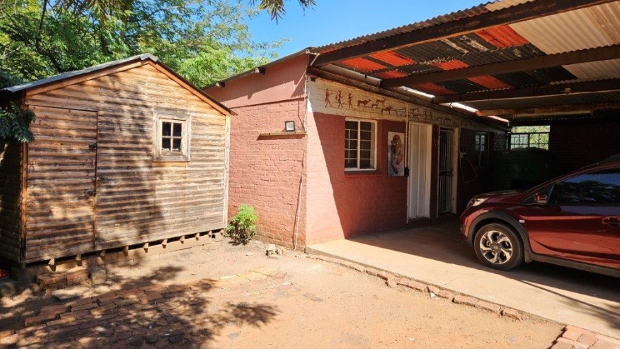 4 Bedroom Property for Sale in Patryshoek A H Gauteng