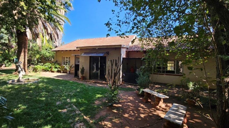 4 Bedroom Property for Sale in Patryshoek A H Gauteng