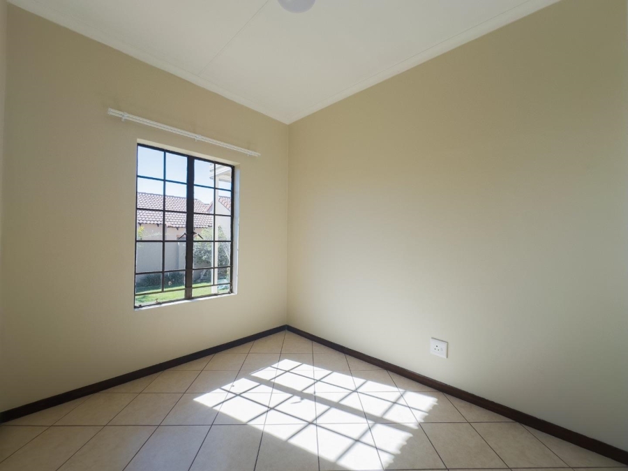 2 Bedroom Property for Sale in Mooikloof Ridge Gauteng