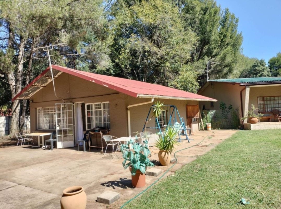 9 Bedroom Property for Sale in Raslouw A H Gauteng