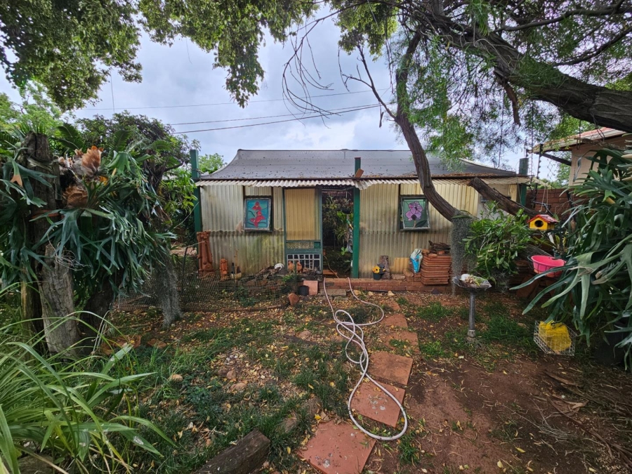 4 Bedroom Property for Sale in Ninapark Gauteng