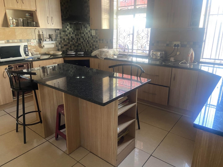 3 Bedroom Property for Sale in Capital Park Gauteng