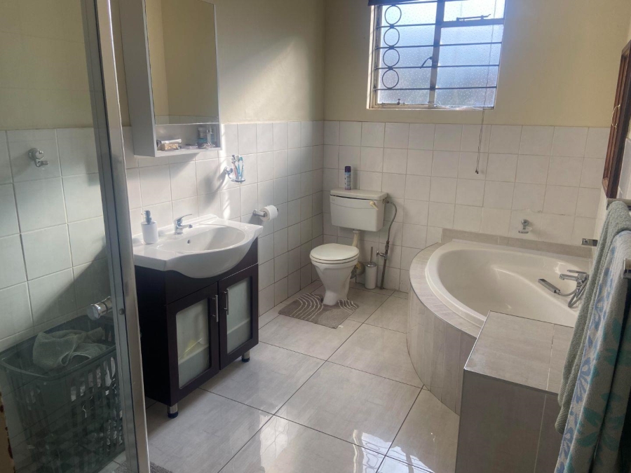 3 Bedroom Property for Sale in Capital Park Gauteng