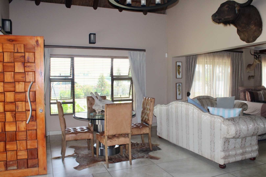 7 Bedroom Property for Sale in Kaalplaats Gauteng