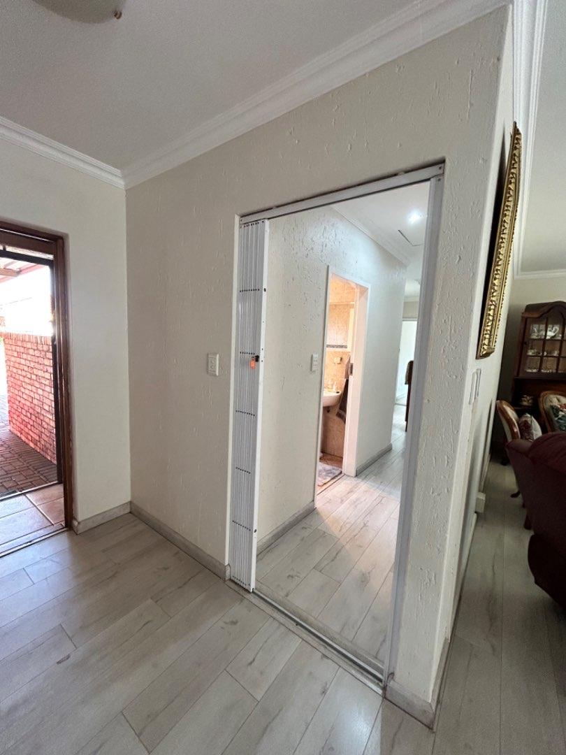 3 Bedroom Property for Sale in Ravenswood Gauteng