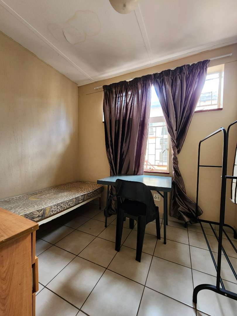 To Let 1 Bedroom Property for Rent in Arcadia Gauteng