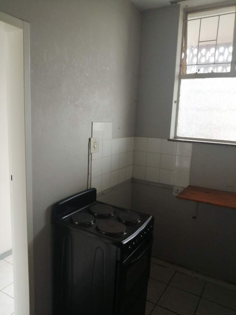 To Let 2 Bedroom Property for Rent in Elarduspark Gauteng