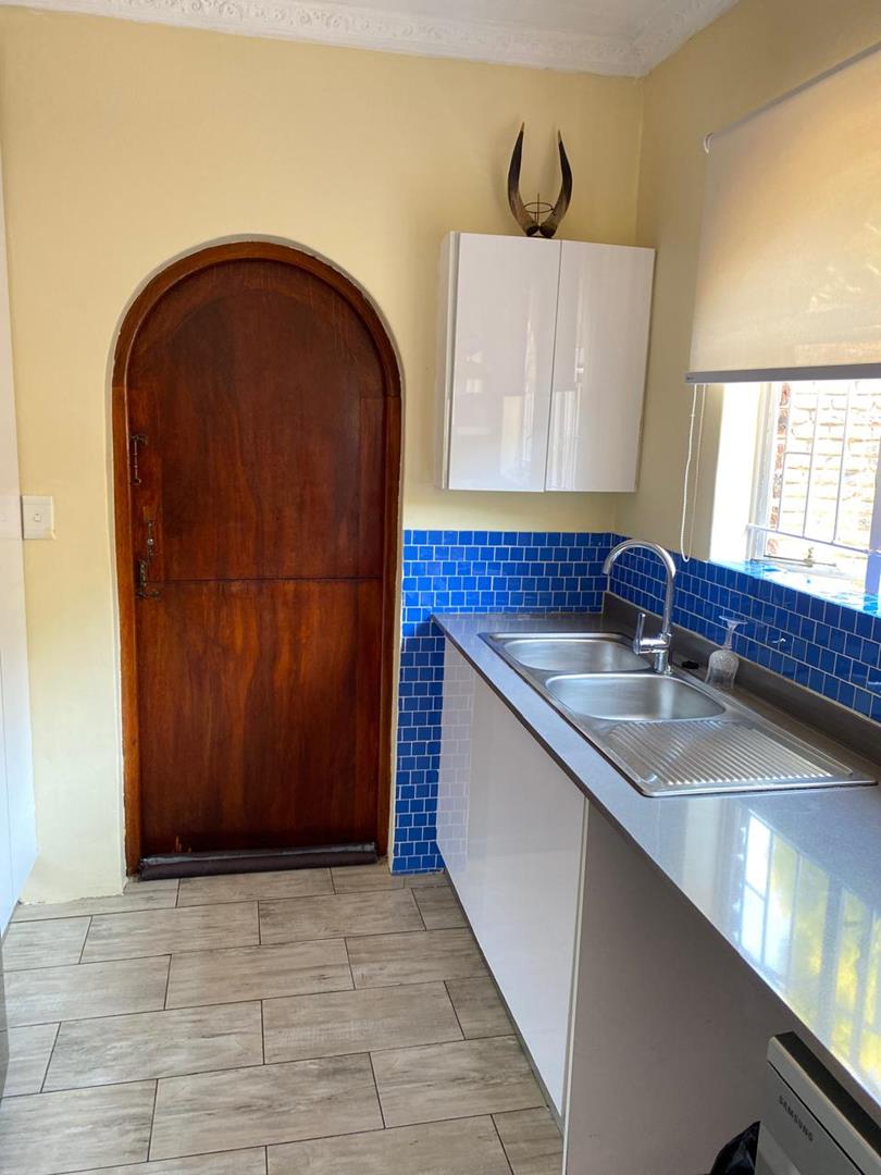 2 Bedroom Property for Sale in Buccleuch Gauteng