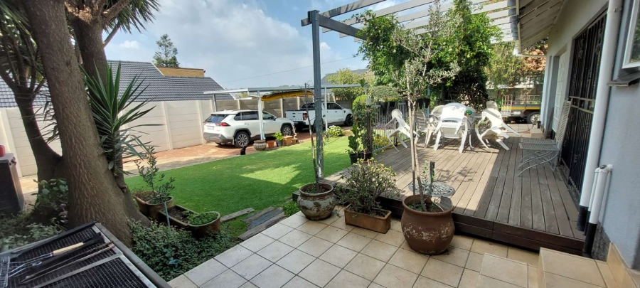 3 Bedroom Property for Sale in South Crest Gauteng