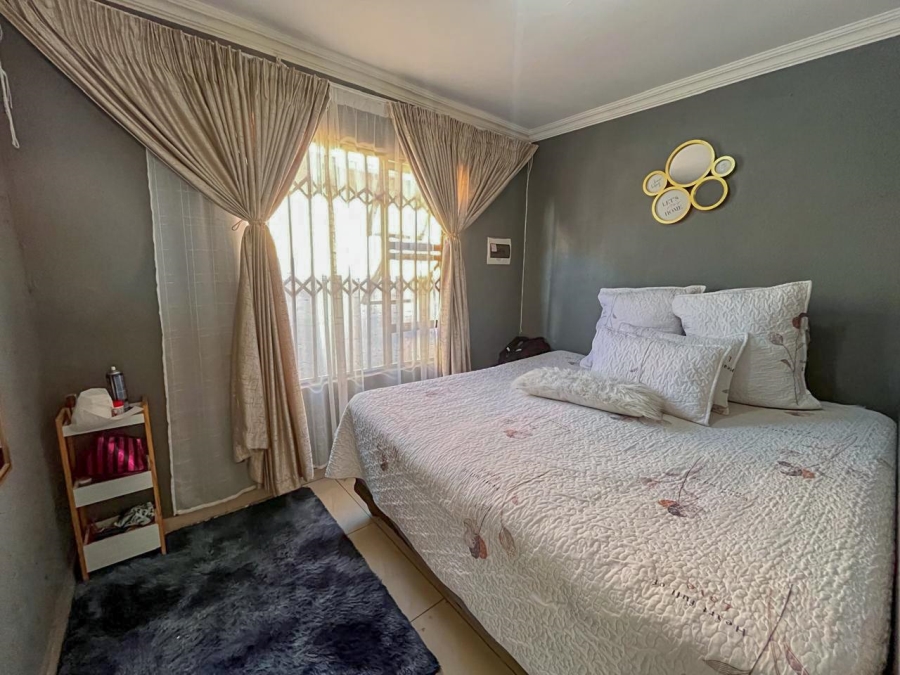 3 Bedroom Property for Sale in Soshanguve VV Gauteng