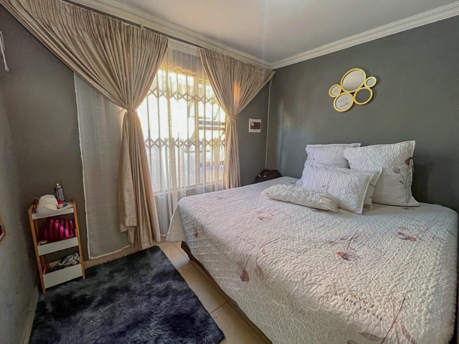 3 Bedroom Property for Sale in Soshanguve VV Gauteng