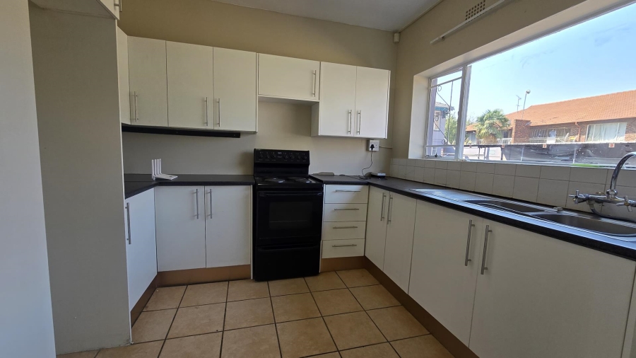 2 Bedroom Property for Sale in Randhart Gauteng