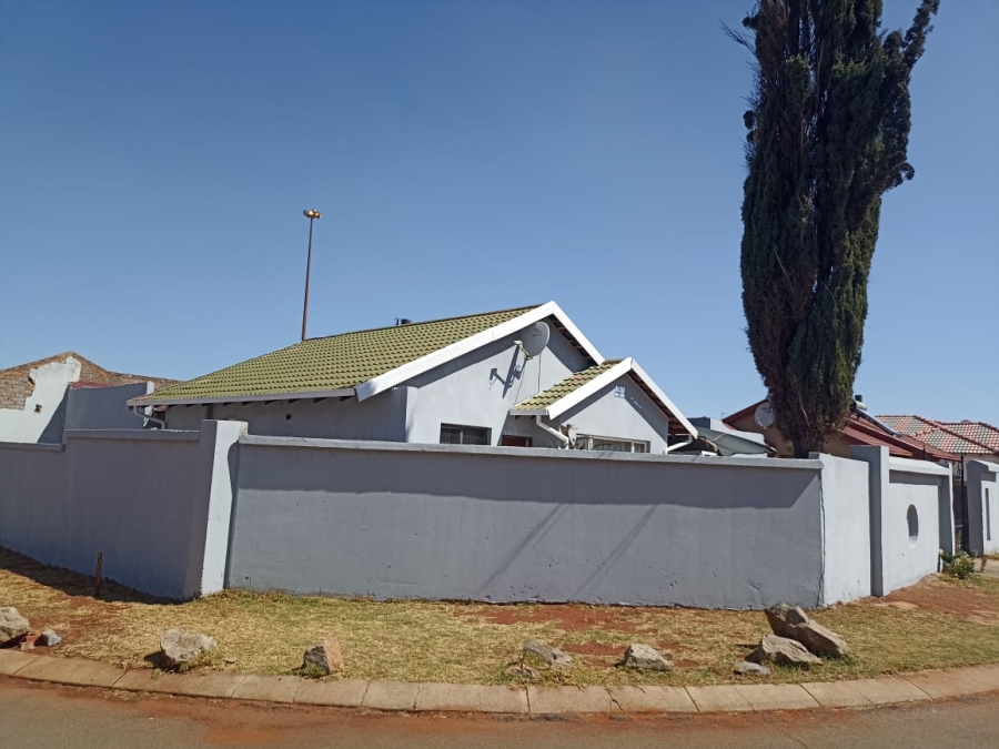 2 Bedroom Property for Sale in Vosloorus Ext 25 Gauteng