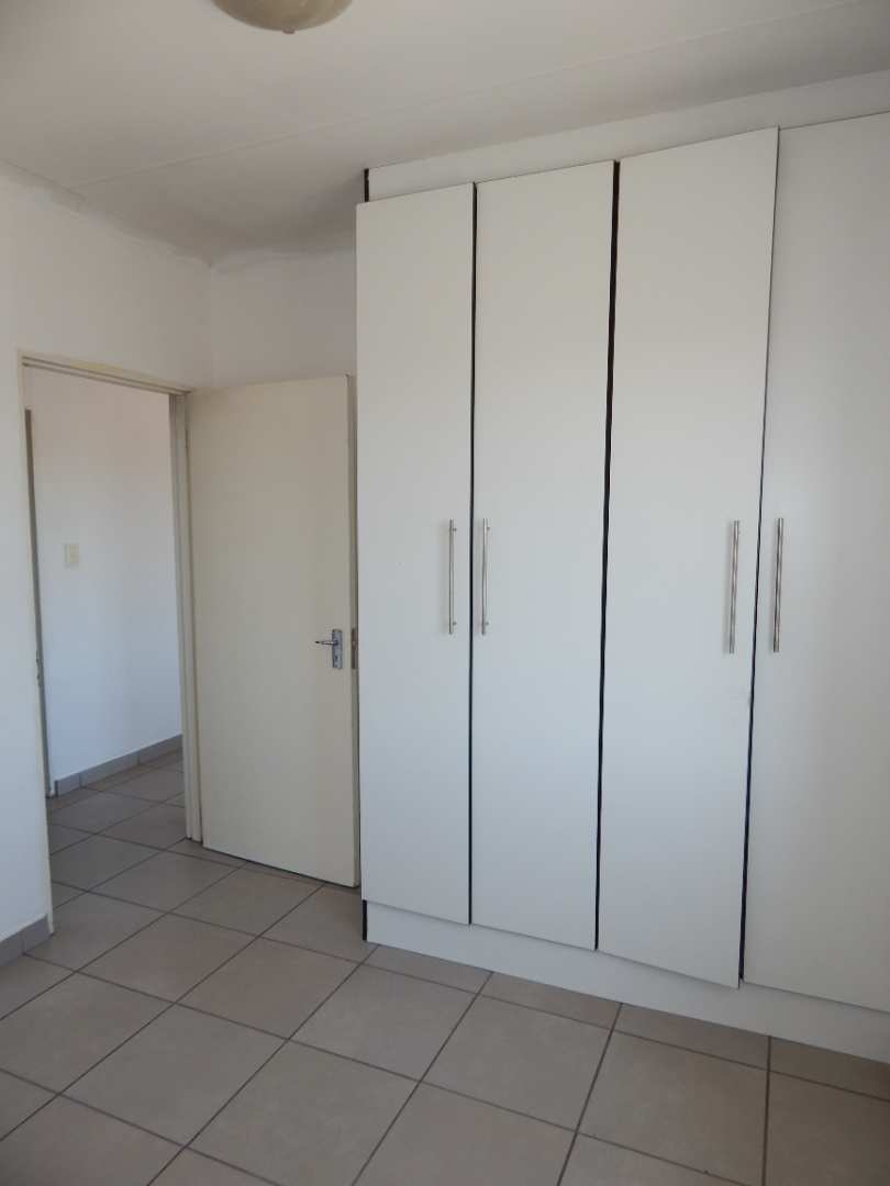 2 Bedroom Property for Sale in Fleurhof Gauteng