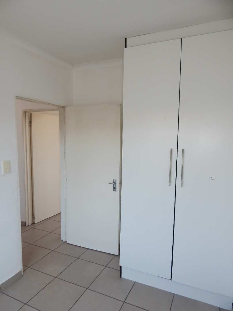 2 Bedroom Property for Sale in Fleurhof Gauteng