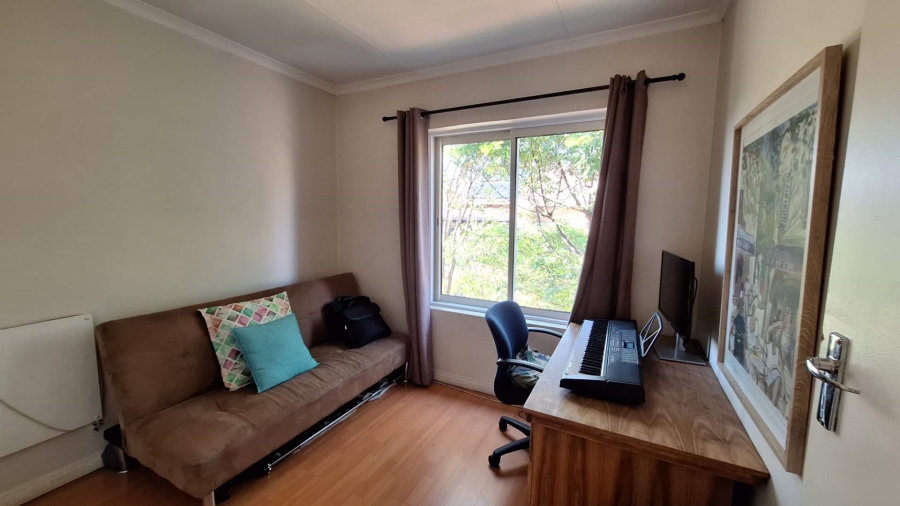 3 Bedroom Property for Sale in Olivedale Gauteng