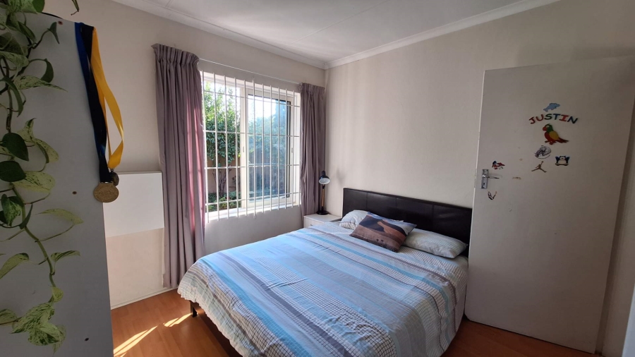 3 Bedroom Property for Sale in Olivedale Gauteng