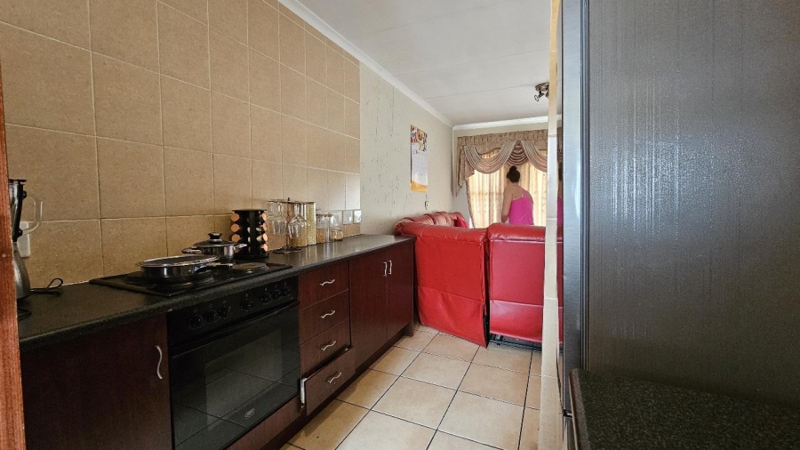 2 Bedroom Property for Sale in Ormonde View Gauteng