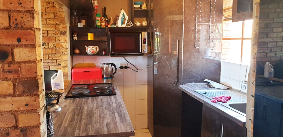 3 Bedroom Property for Sale in Comptonville Gauteng