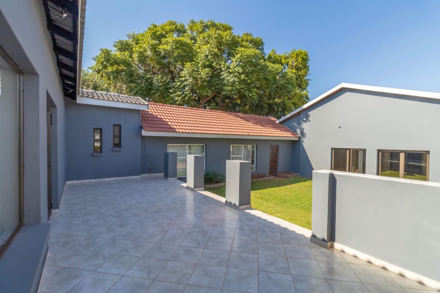 To Let 9 Bedroom Property for Rent in Krugersdorp North Gauteng