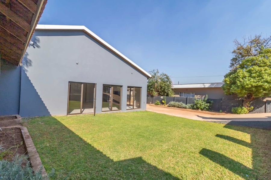 12 Bedroom Property for Sale in Krugersdorp North Gauteng