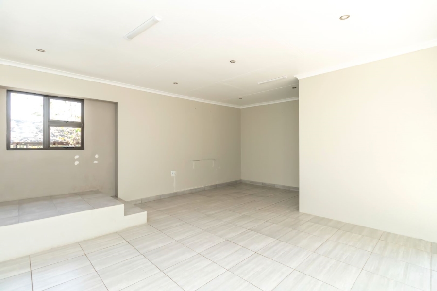 12 Bedroom Property for Sale in Krugersdorp North Gauteng